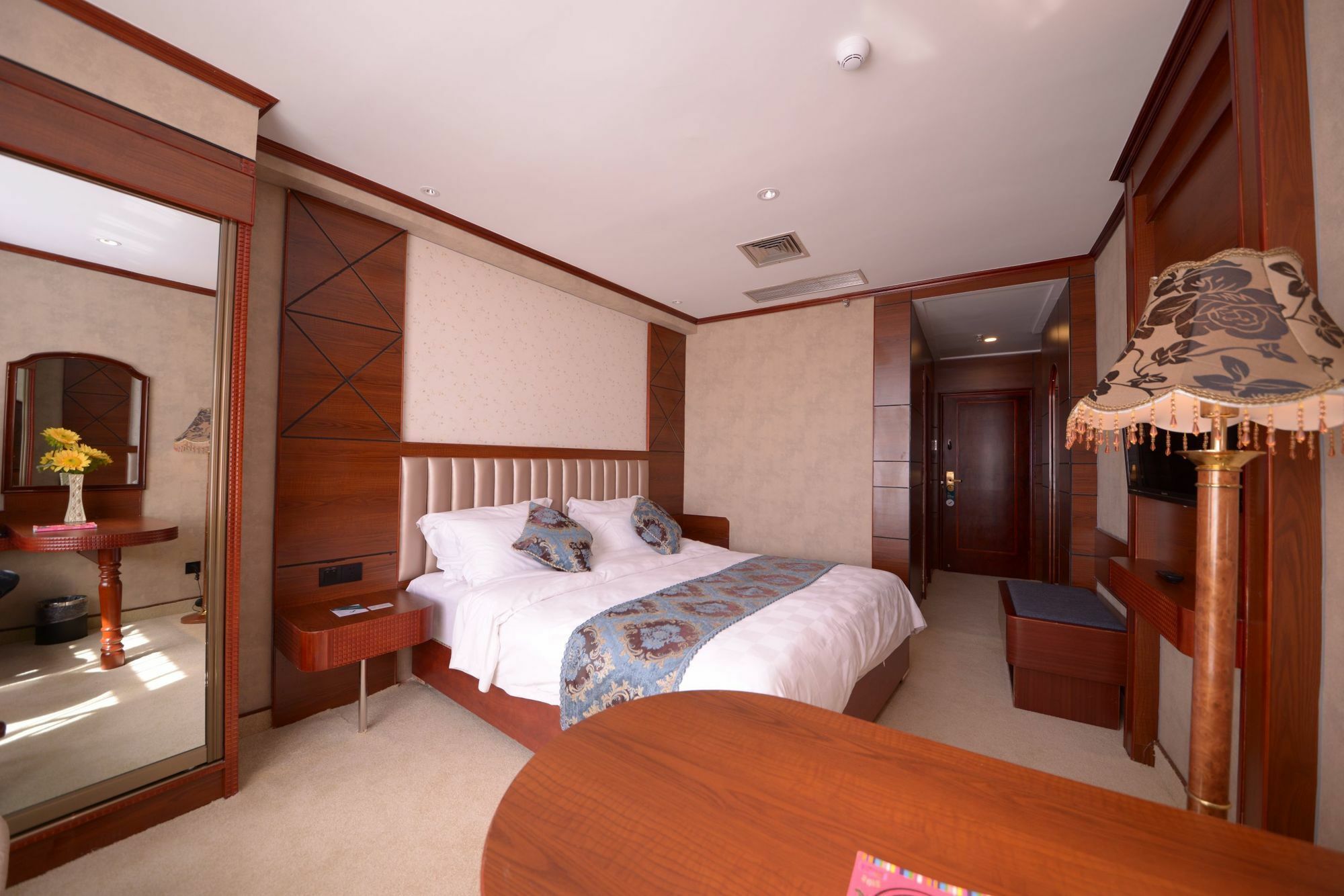 Harbin Bremen Train Station Hotel Extérieur photo