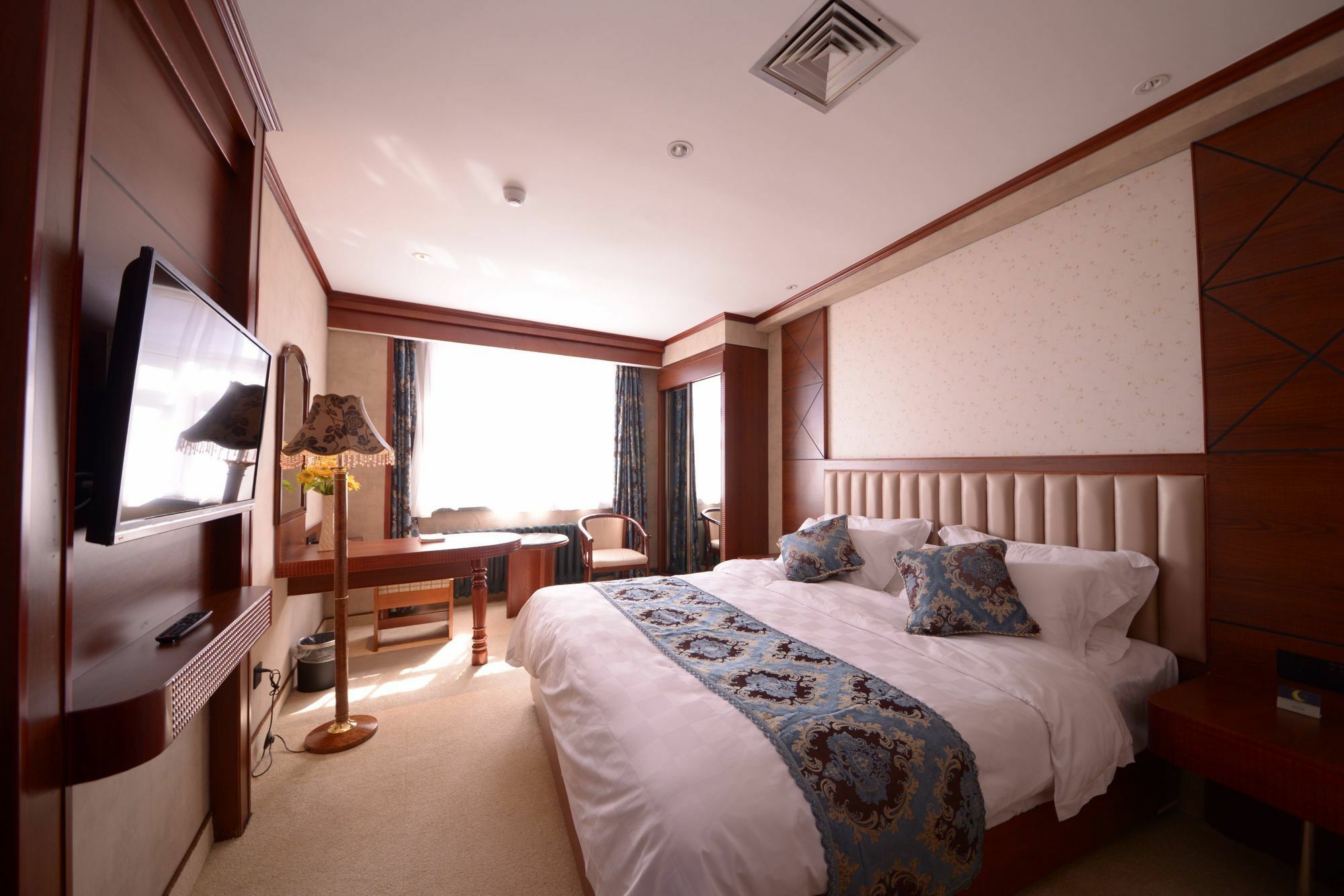 Harbin Bremen Train Station Hotel Extérieur photo