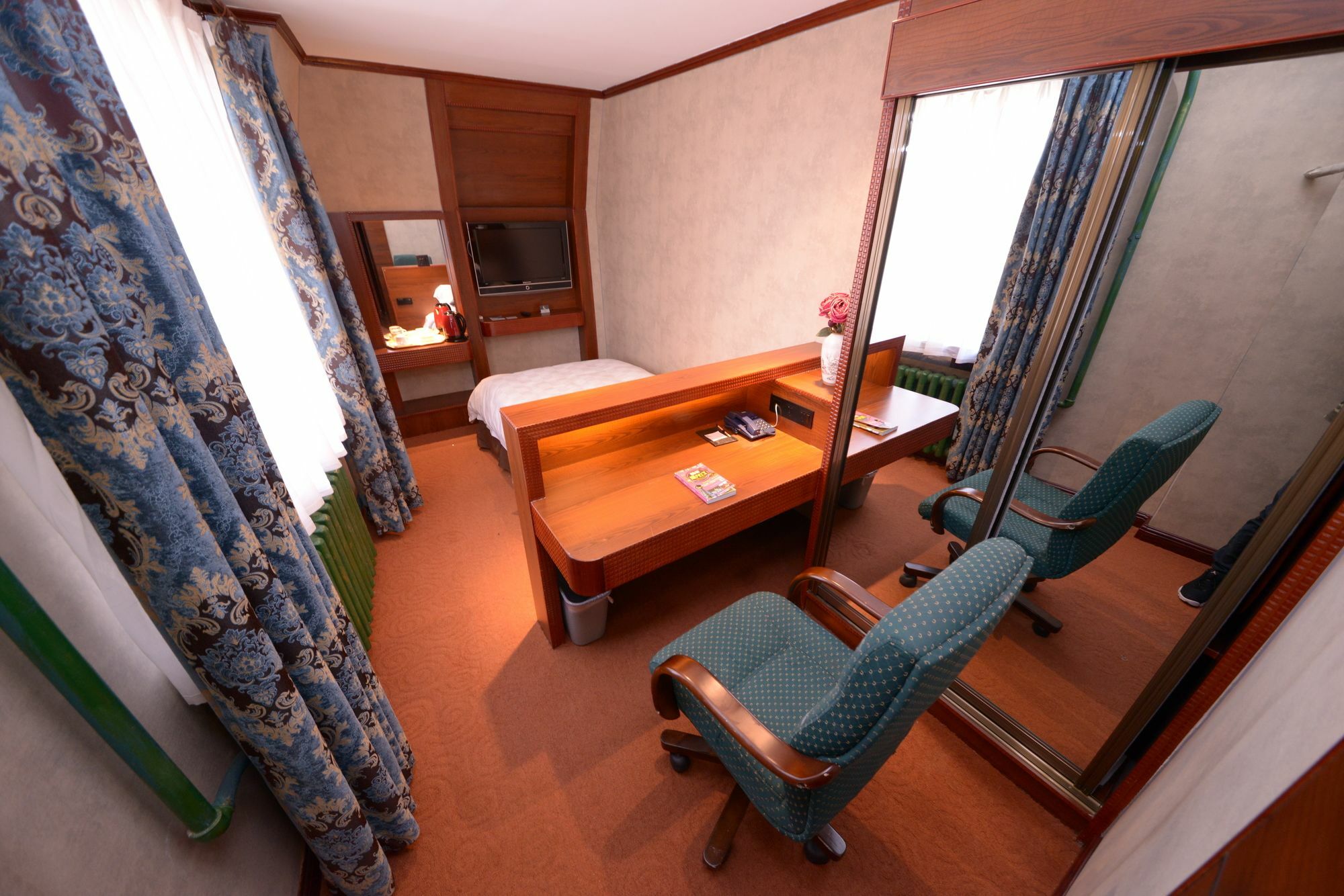 Harbin Bremen Train Station Hotel Extérieur photo